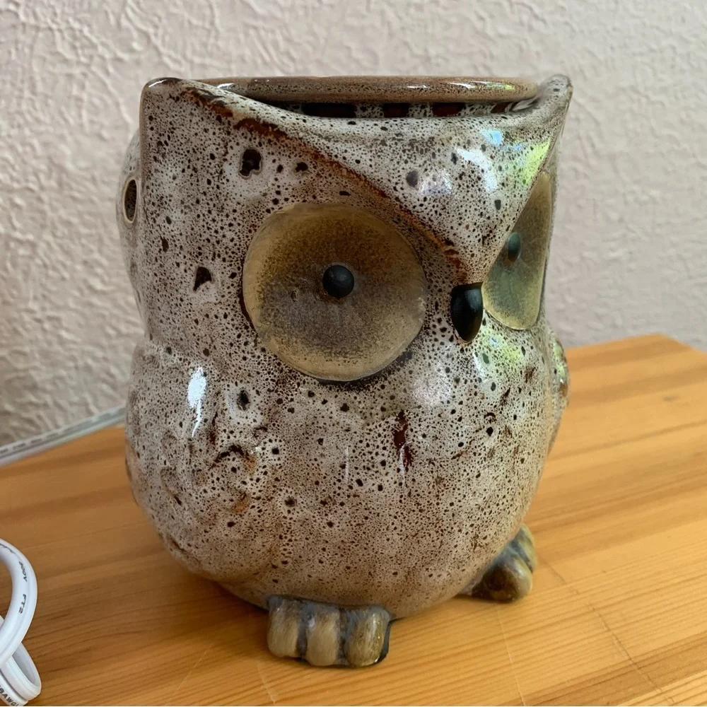 Scentsy Boho Owl Brown Spotted Wax Melt Warmer Retired